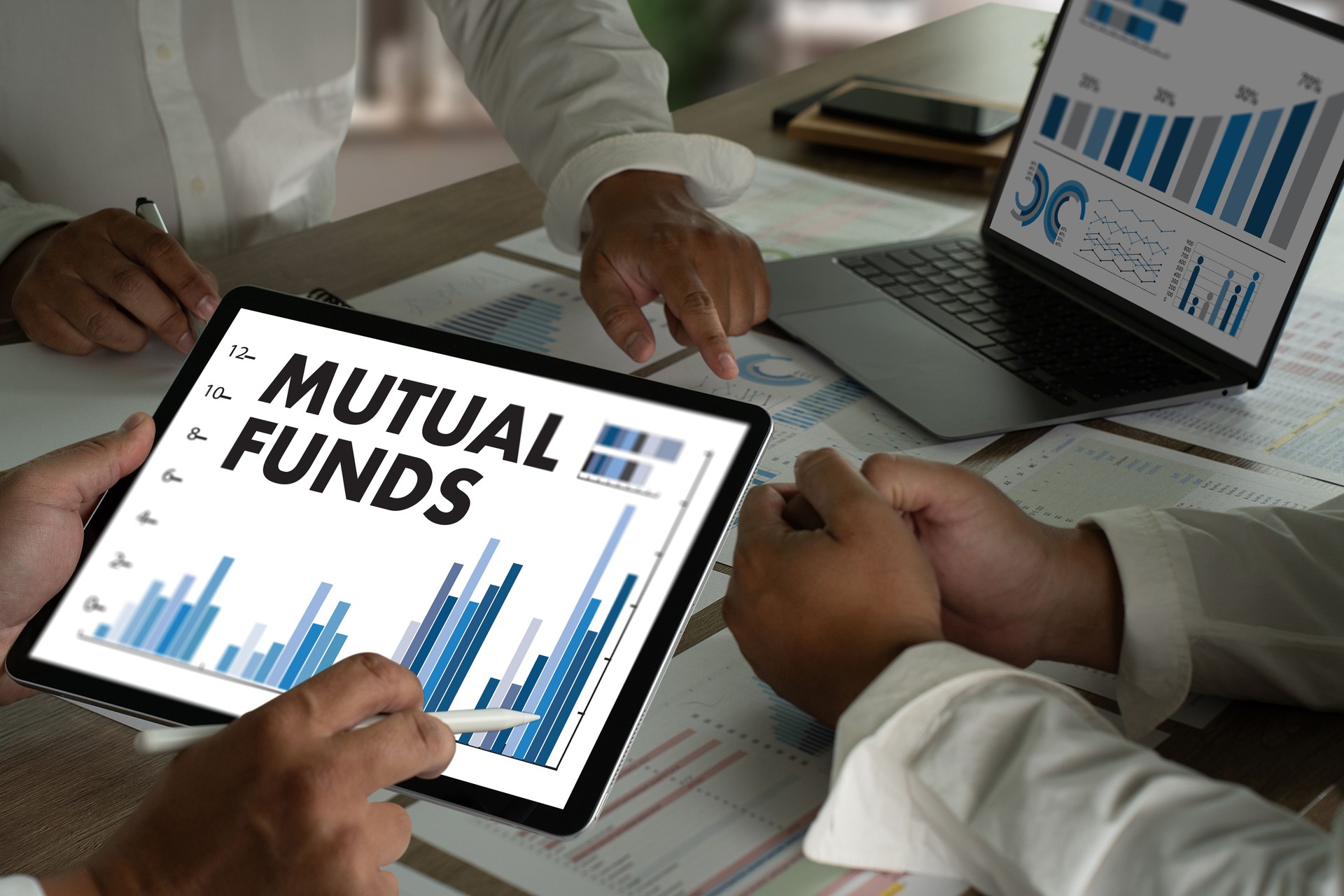 MUTUAL FUNDS business stock profit growth investment money income mutual banking asset economy interest mutual fund coins money saving